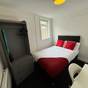 Comfortable - St James's Terrace Guest house Nottingham